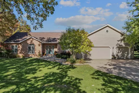 w8348 Bedrock Drive, Portage, WI 53901