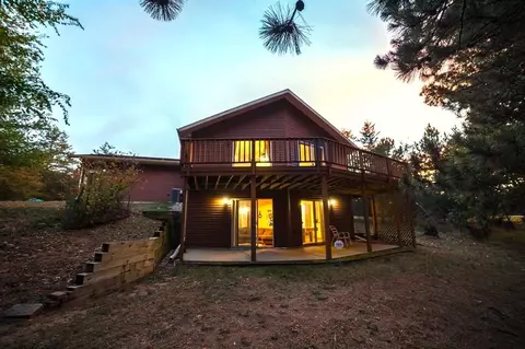 w8354 Lake Point Court, Oxford, WI 53952