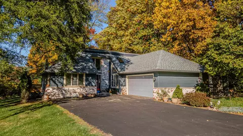 3810 Robin Hood Way, Madison, WI 53718