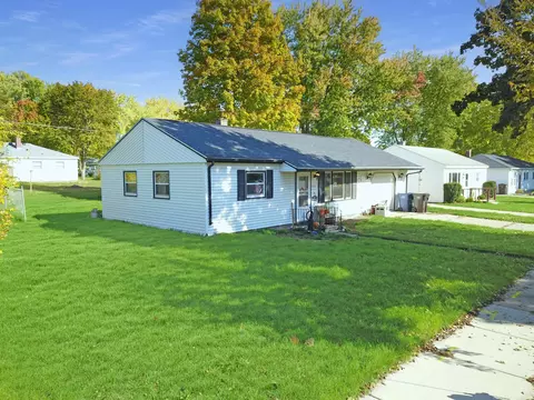 720 Elm Rd, Sparta, WI 54656