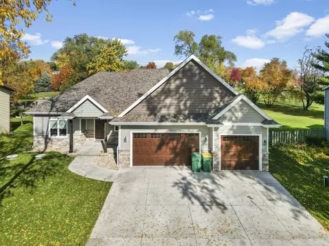 3574 Rankin Rd, Mcfarland, WI 53558