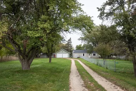 4837 N Old Kennedy Rd, Milton, WI 53563