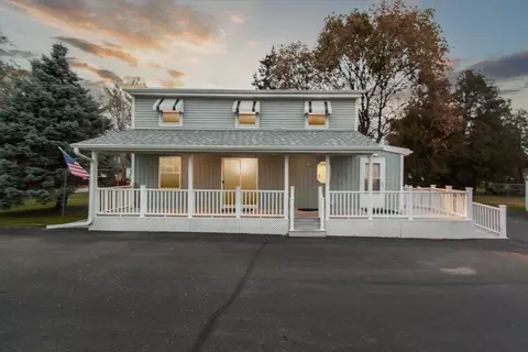 1233 Division St, Beloit, WI 53511