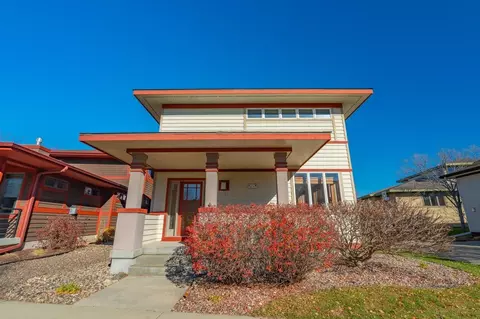 6950 Friendship Ln, Middleton, WI 53562