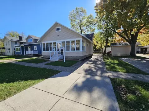 1116 Emerson St, Beloit, WI 53511