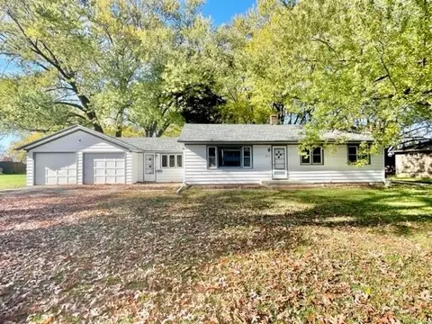 2525 Shopiere Rd, Beloit, WI 53511