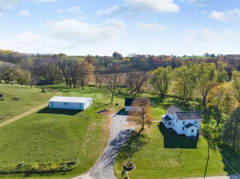 w4263 Exeter Crossing Road, Monticello, WI 53570