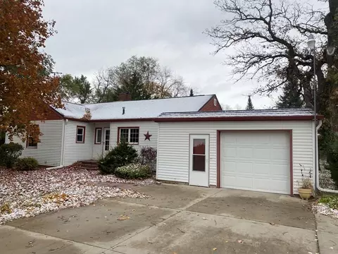 10510 Dallman Rd, Edgerton, WI 53534