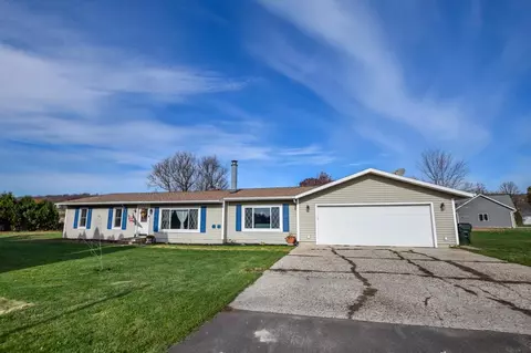 e11012 Kings Corner Road, North Freedom, WI 53951