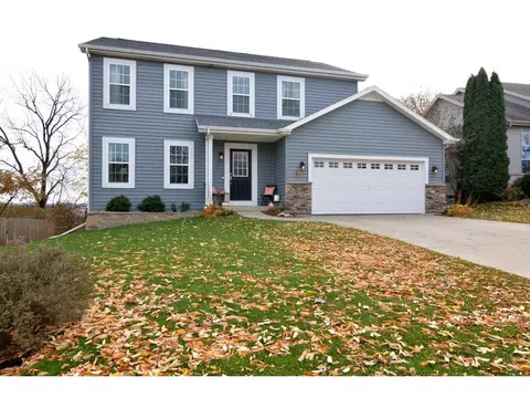 3151 Collingwood Dr, Sun Prairie, WI 53590