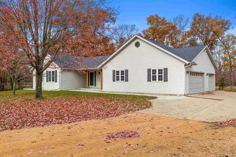 1538 Kingswood Trl, Nekoosa, WI 54457