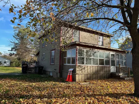 232 E Madison Ave, Milton, WI 53563