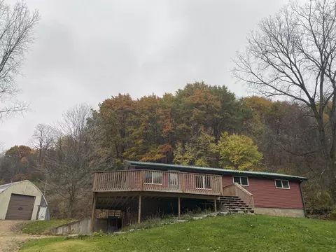17806 Lingel Ln, Richland Center, WI 53581