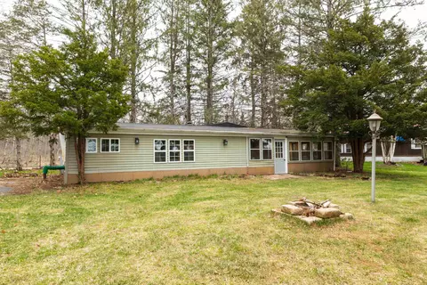 n6781 3rd Drive, Westfield, WI 53964