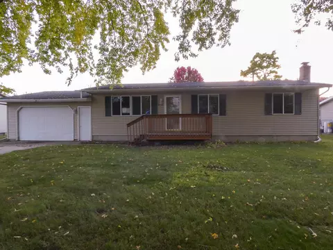 1713 Holley St, Holmen, WI 54636
