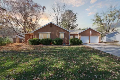 419 Elm St, Milton, WI 53563