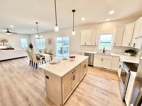 1308 Nordland Dr #77, Stoughton, WI 53589