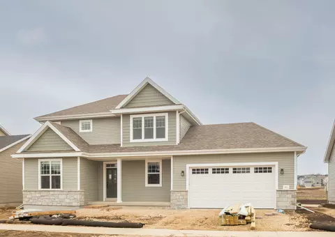 811 Barn Swallow Cir, Verona, WI 53593