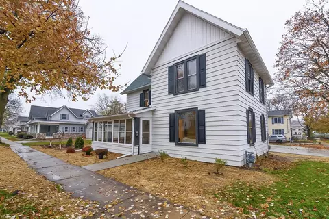 300 E Sherman Ave, Fort Atkinson, WI 53538