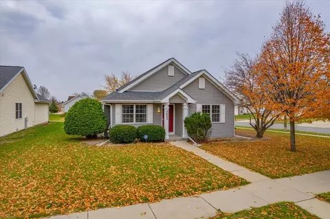 3669 Sabertooth Trl, Madison, WI 53719