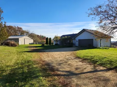 n8161 Rustic Road 81, New Glarus, WI 53574