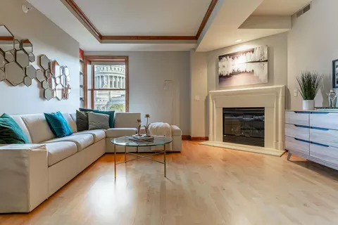 123 W Washington Ave #611, Madison, WI 53703