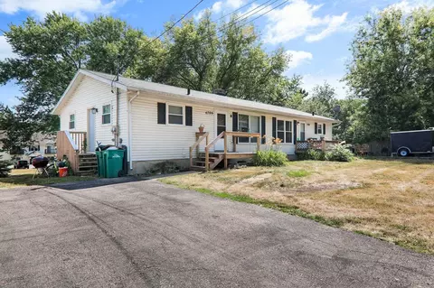 4707 Ivywood Trl, Mcfarland, WI 53558