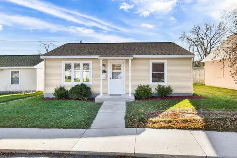 125 Craig Ave, Madison, WI 53705