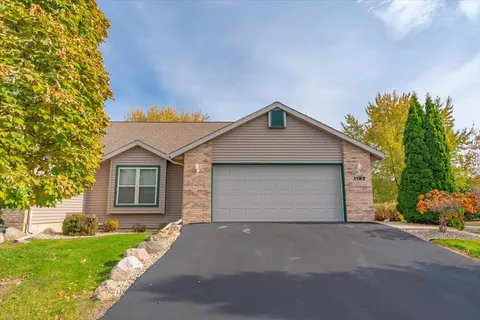 1192 Sawyer Way, Sun Prairie, WI 53590