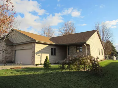 2112 Purple Aster Ln, Janesville, WI 53546