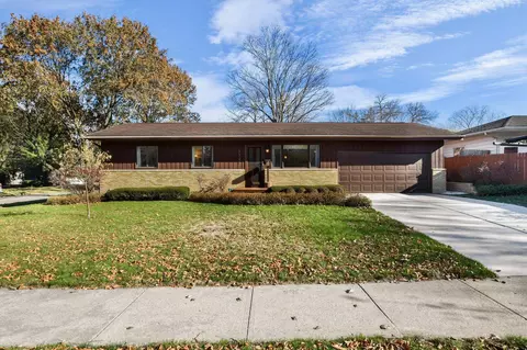 2301 Prairie Rd, Madison, WI 53711