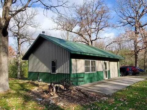 S6088 South Harrison Hollow Road, Viroqua, WI 54665