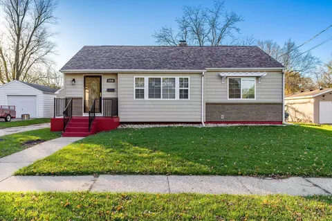 1226 Johnson St, Beloit, WI 53511