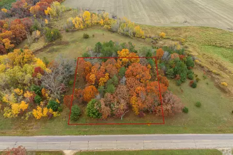 686 County Road M, Grand Marsh, WI 53936