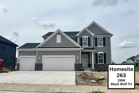1558 Black Wolf Trl, Sun Prairie, WI 53590