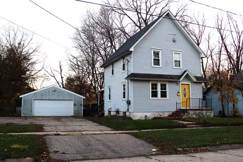 530 Kenwood Ave, Beloit, WI 53511