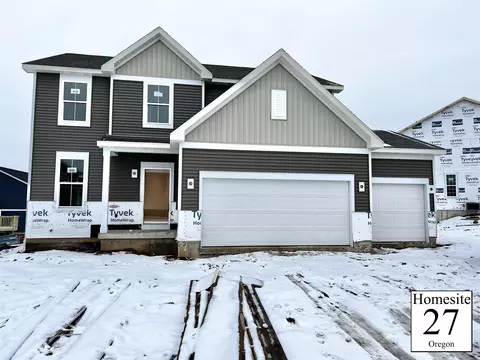 1098 Oregon Parks Ave, Oregon, WI 53575