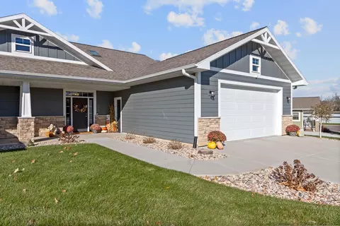 457 Inverness Terrace Ct #112, Baraboo, WI 53913
