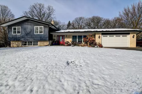 5287 Scenic Ridge Trl, Middleton, WI 53562