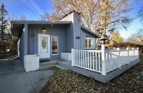 3608 S Glenwood Dr, Beloit, WI 53511