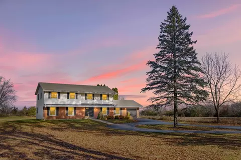 w1922 South Lawson Drive, Green Lake, WI 54941