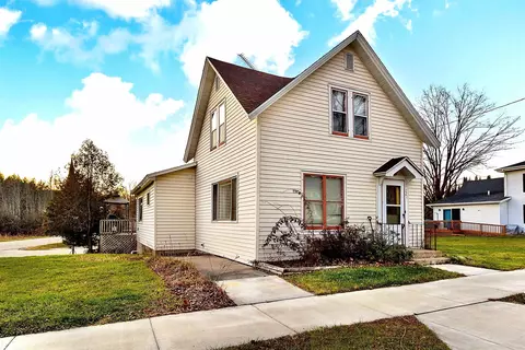 721 S Webb St, Wittenberg, WI 54499