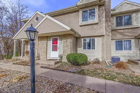 3072 Patty Ln, Middleton, WI 53562
