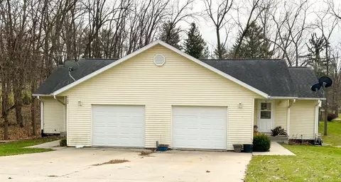 722 Madison St, Mineral Point, WI 53565