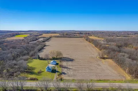2275 County Road Mm, Fitchburg, WI 53575