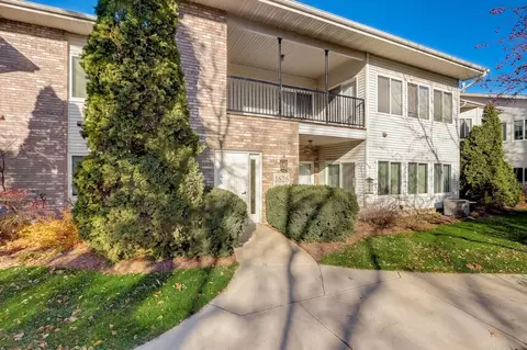 1626 Wheeler Rd #203, Madison, WI 53704