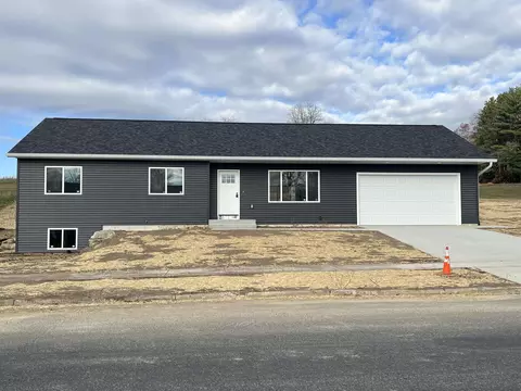 1045 Haycreek Trl, Reedsburg, WI 53959