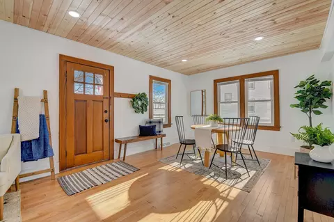 279 Danks Rd, Stoughton, WI 53589
