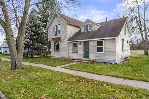 413 Golden Ln, Milton, WI 53563