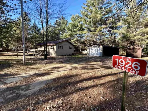1926 Engle Ave, Friendship, WI 53934